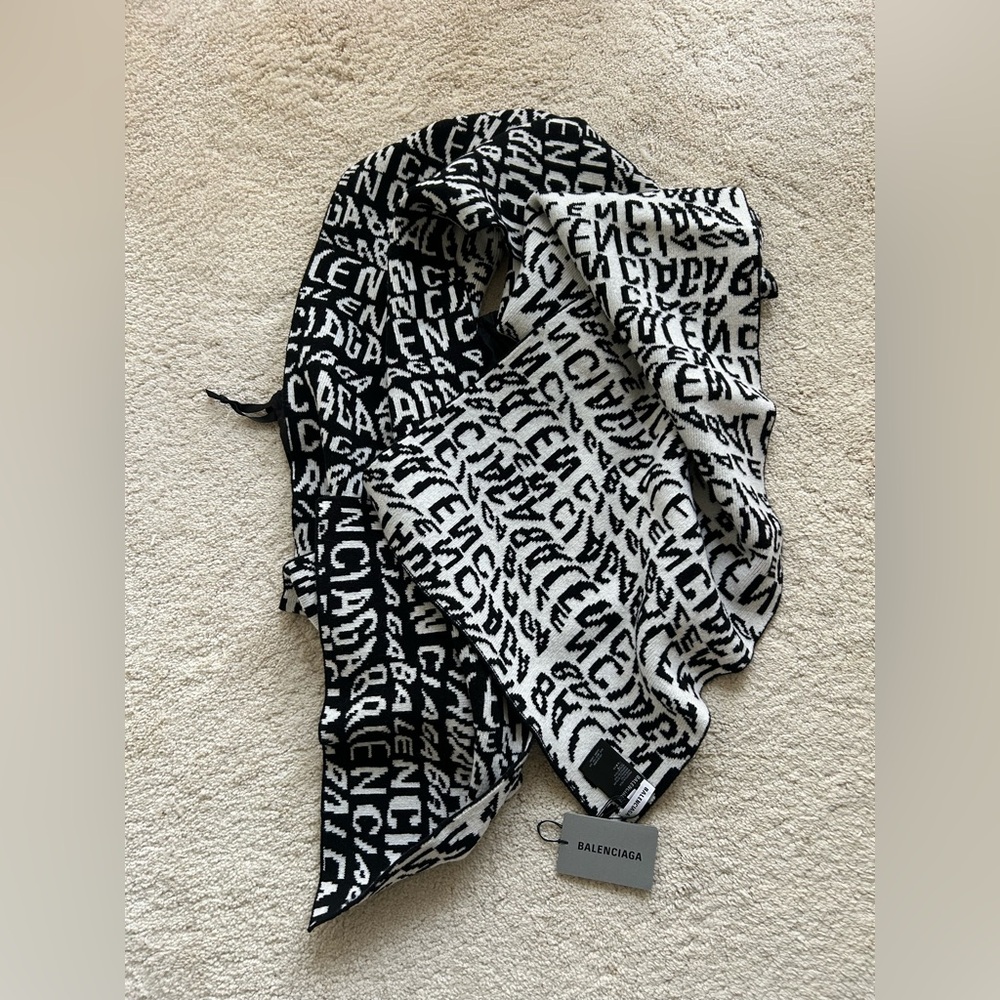 Balenciaga Monochrome Logo Knit